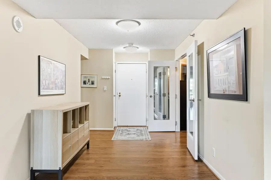 198 6th Street E #501, Saint Paul, MN 55101 - #3