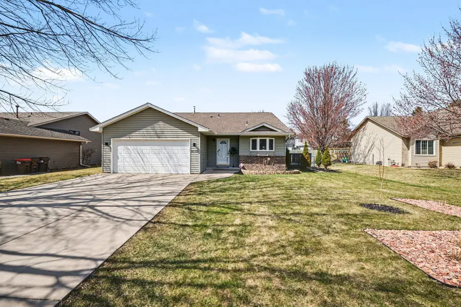 8092 Jody Avenue S, Cottage Grove, MN 55016 - #3