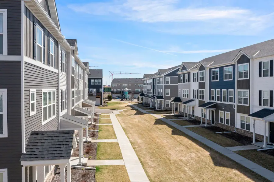 5872 156th Way, Apple Valley, MN 55124 - #3