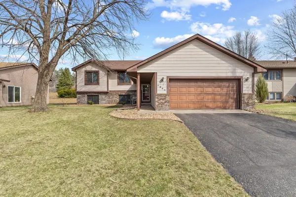4290 Fox Ridge Road, Saint Paul, MN 55122