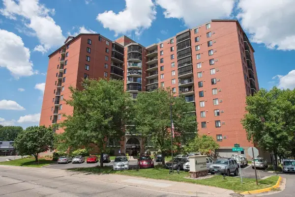 6500 Woodlake Drive #313, Minneapolis, MN 55423