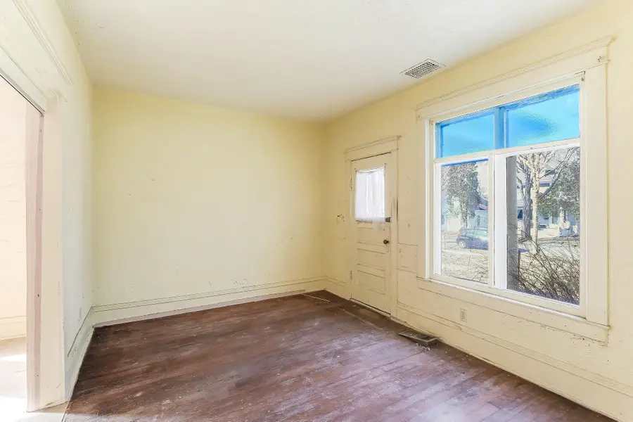 3118 Sheridan Avenue N, Minneapolis, MN 55411 - #3