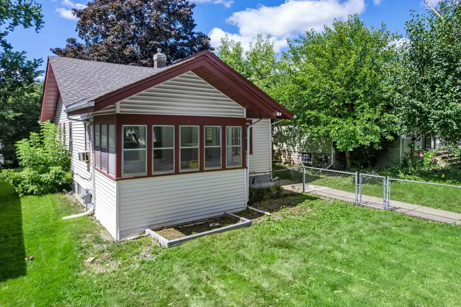 3431 Irving Avenue N, Minneapolis, MN 55412 - #3