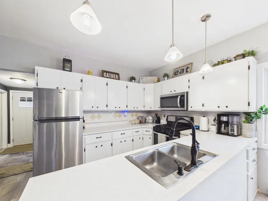 305 4th Street Ne, Melrose, MN 56352 - #3