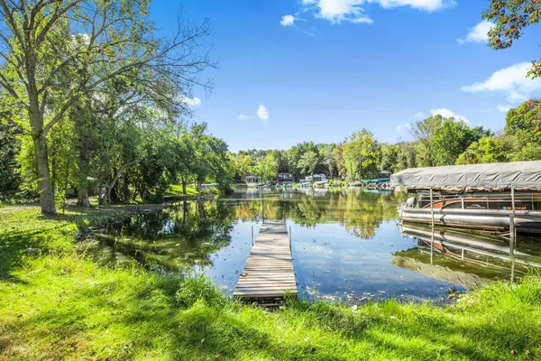 20568 Elkview Court, Richmond, MN 56368