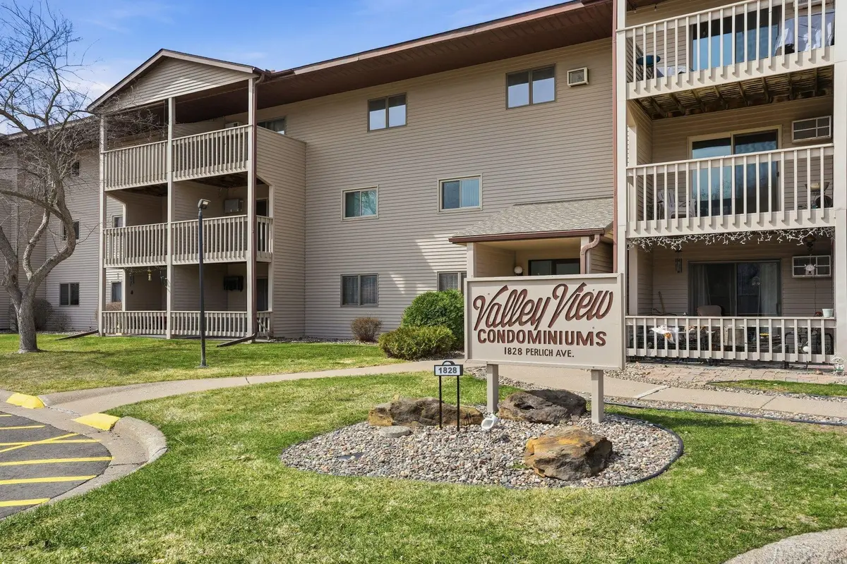 1828 Perlich Avenue #2B, Red Wing, MN 55066 - #1