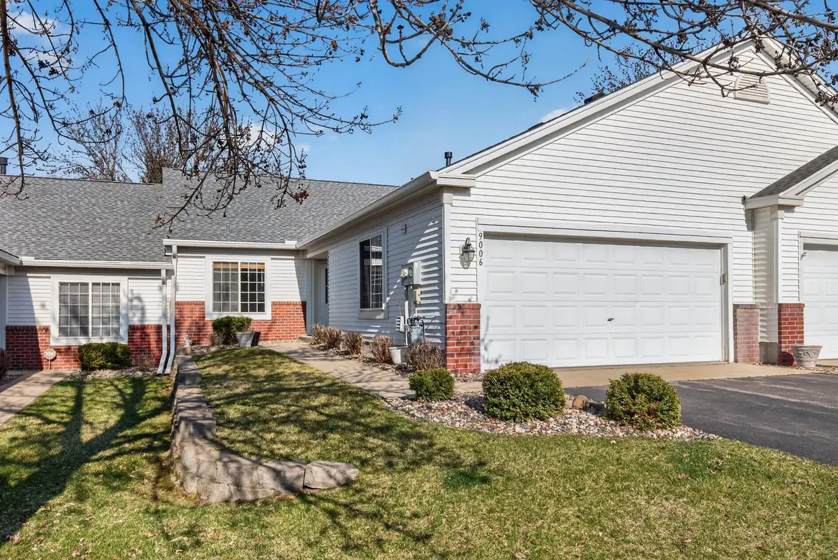 9006 Preserve Trail, Savage, MN 55378 - #1