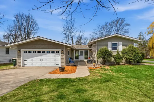 404 Larson Street Sw, Hutchinson, MN 55350