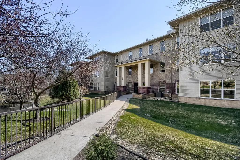 9225 Medicine Lake Road #212B, Golden Valley, MN 55427 - #1