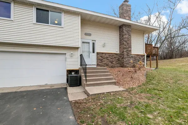 12315 Oak Leaf Court, Burnsville, MN 55337