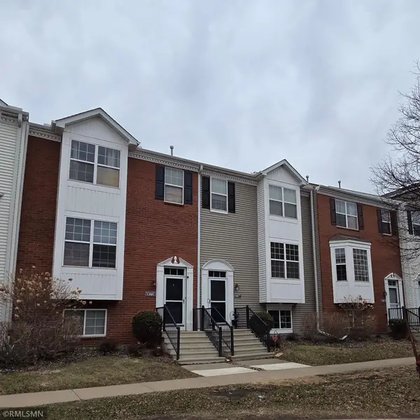 13877 Ironstone Trail Nw, Anoka, MN 55303