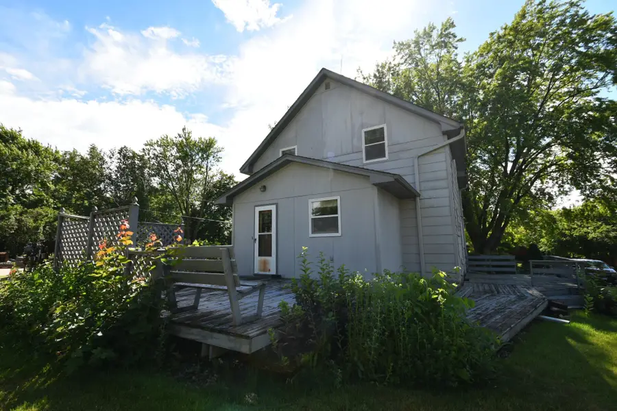 581 2nd Avenue E, Zumbrota, MN 55992 - #3