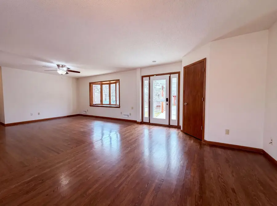 8254 Hearthside Road S, Cottage Grove, MN 55016 - #3