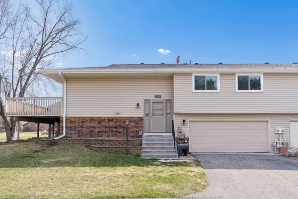 11935 71st Place N, Maple Grove, MN 55369