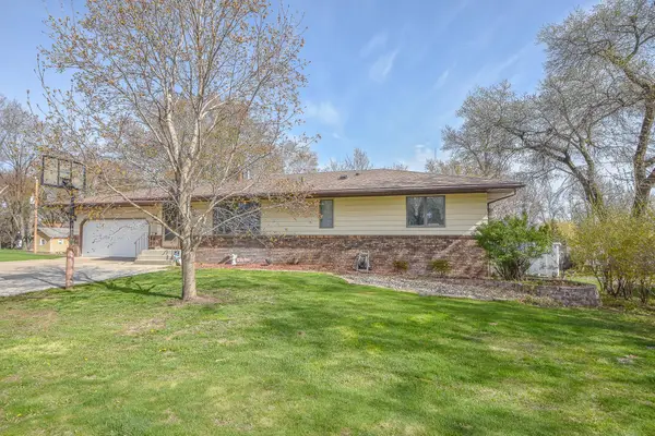 753 1/2 Street S, Sauk Rapids, MN 56379