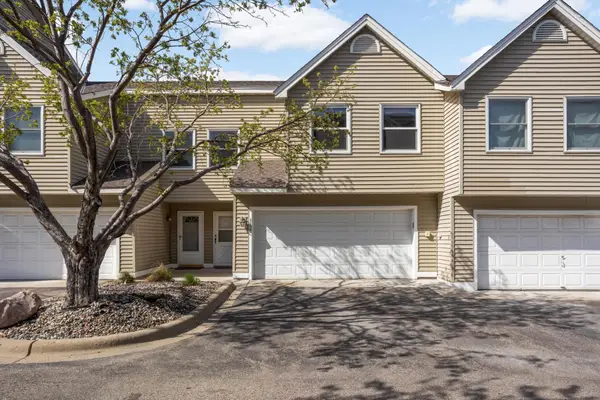 4127 Meadowlark Point, Eagan, MN 55122
