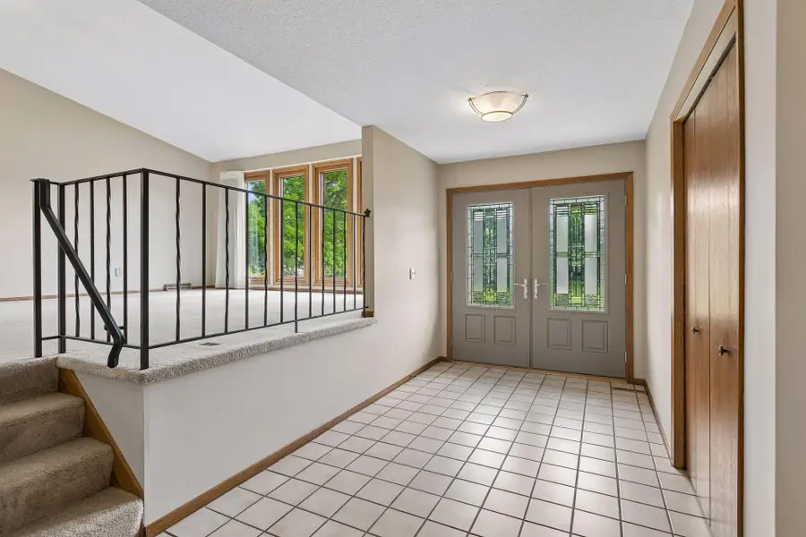 3170 12th Street Nw, New Brighton, MN 55112 - #3