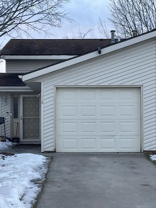 1516 45th Street Nw, Rochester, MN 55901