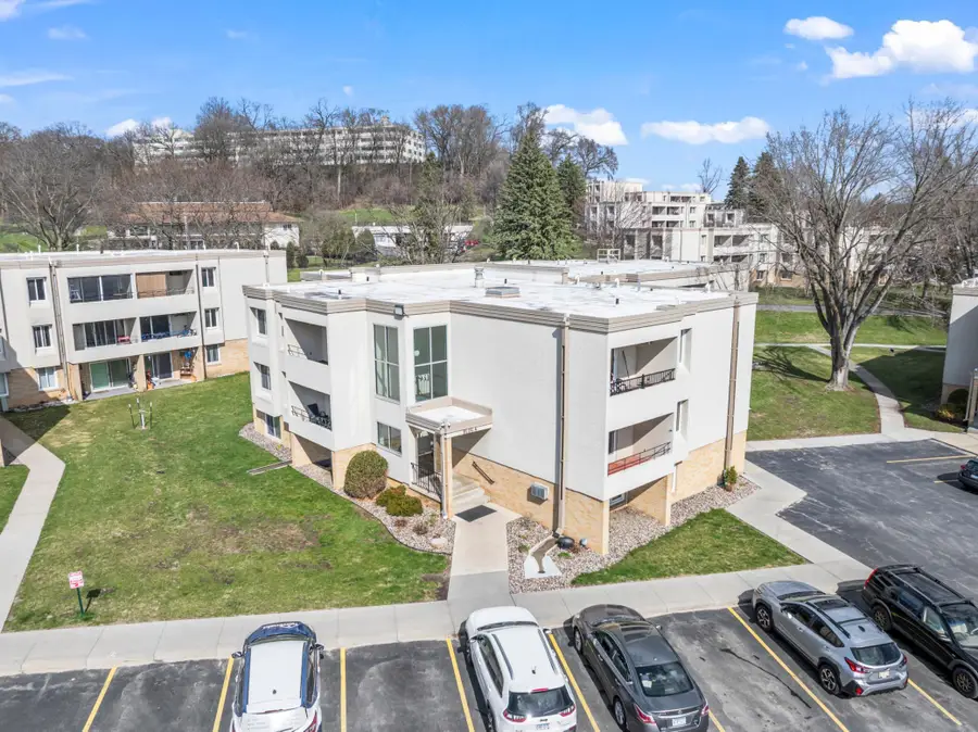 1931 Viking Drive Nw #14, Rochester, MN 55901 - #3