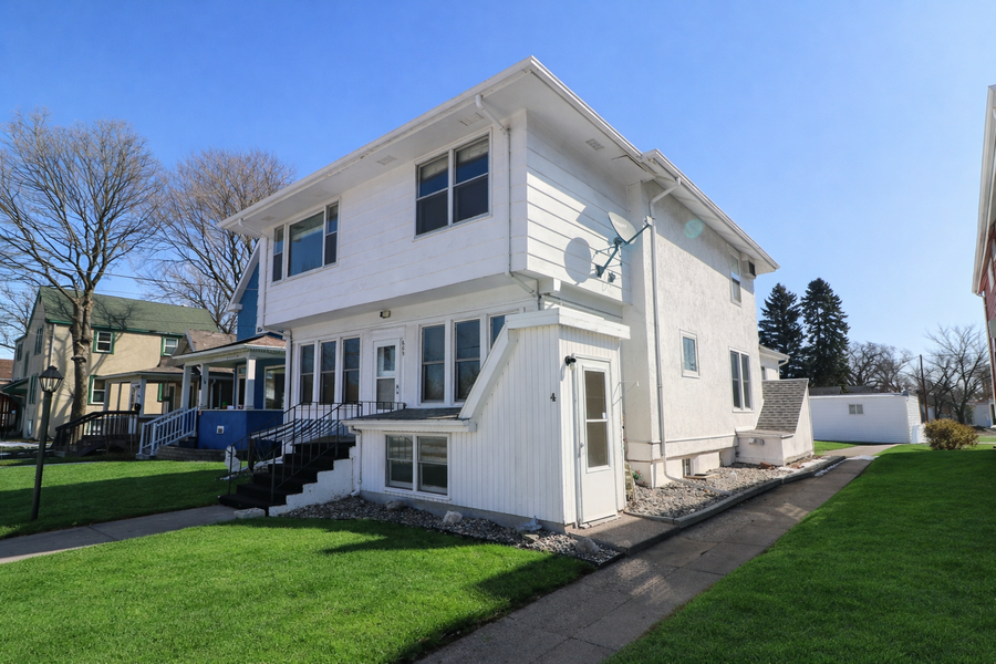 609 3rd Street N, Fargo, ND 58102 - #2