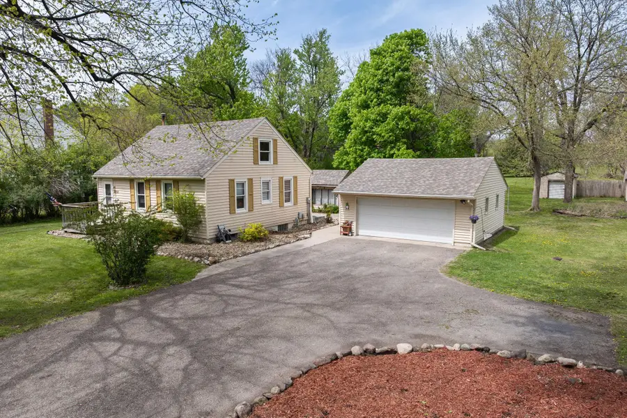 2304 15th Avenue Sw, Austin, MN 55912 - #3