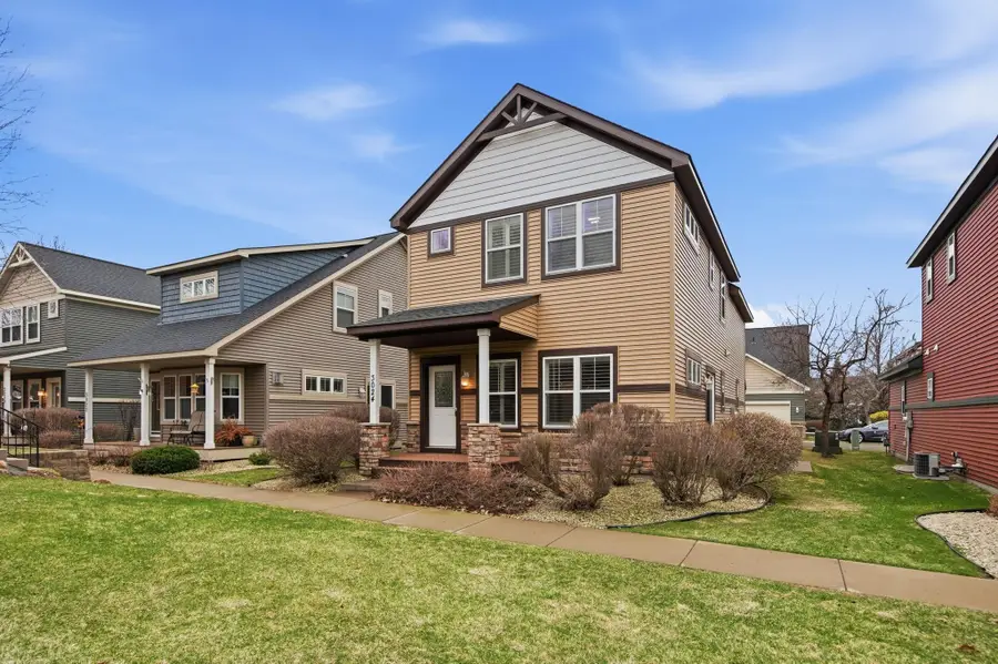 3024 Cottage Lane N, Maplewood, MN 55109 - #2