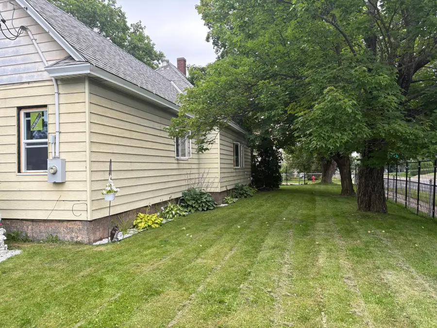 101 N Fayal Avenue, Eveleth, MN 55734 - #3