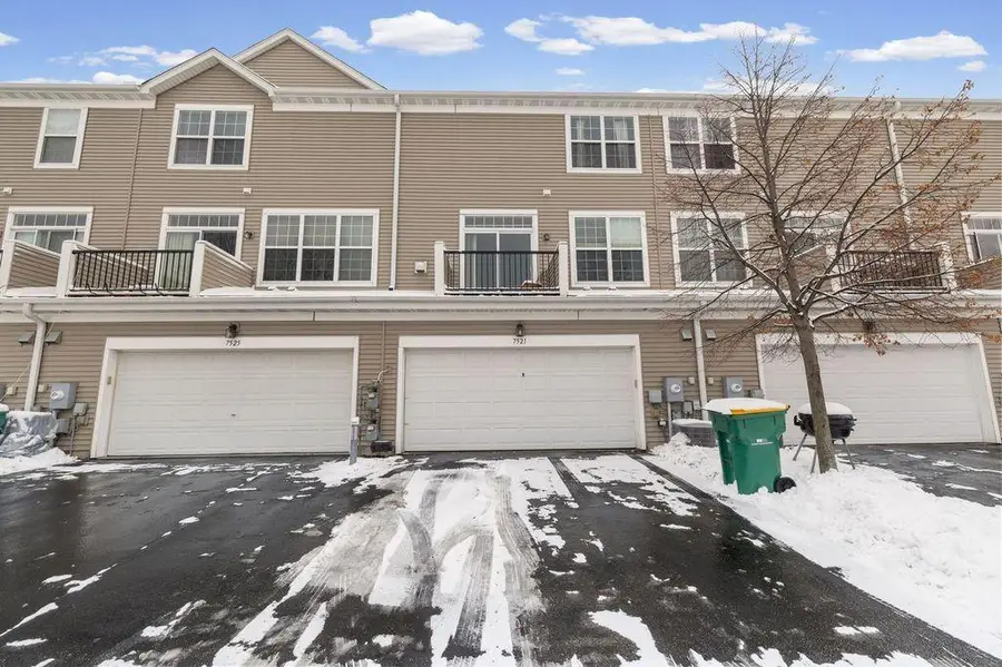 7521 Welcome Avenue N, Minneapolis, MN 55443 - #3