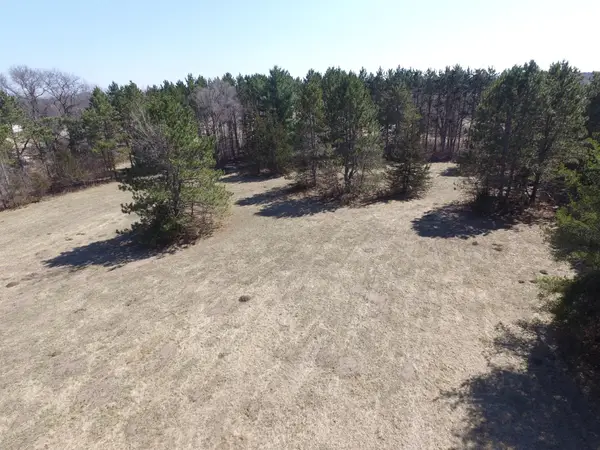 4276 165th Avenue Nw, Andover, MN 55304