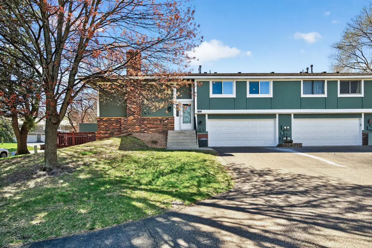 7553 Zinnia Way, Maple Grove, MN 55311 - #1