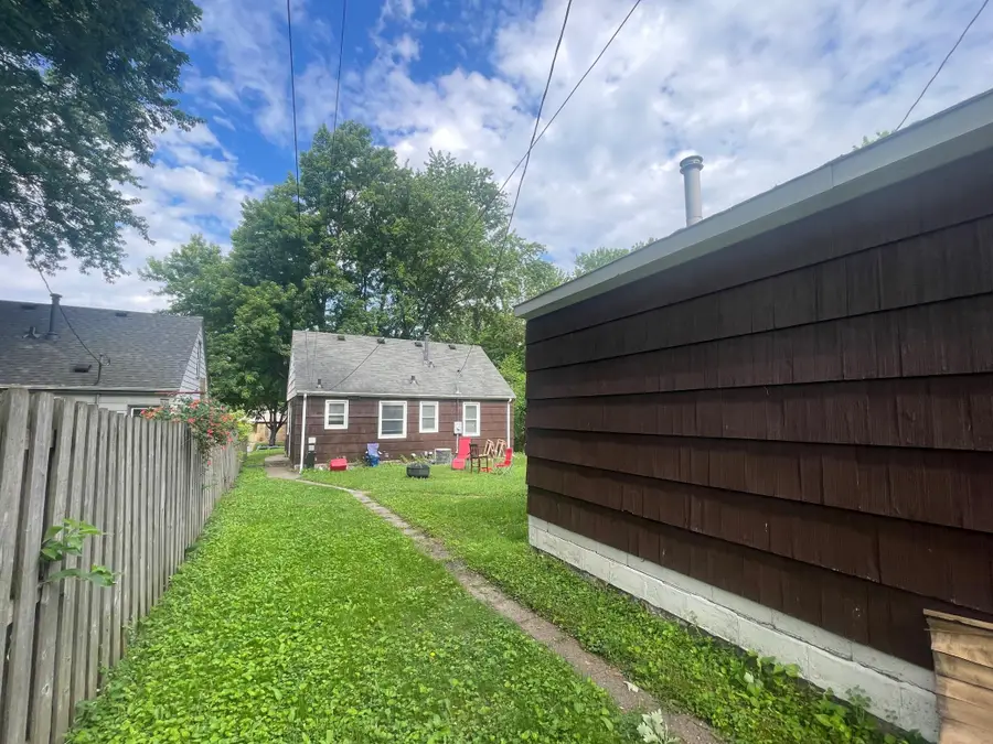 842 24th Avenue Se, Minneapolis, MN 55414 - #2