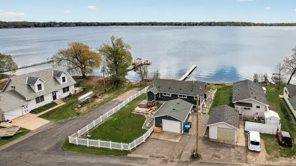 6499 236th Street Court N, Forest Lake, MN 55025