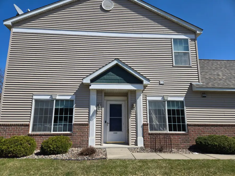 6889 Folkestone Road #711, Apple Valley, MN 55124 - #2