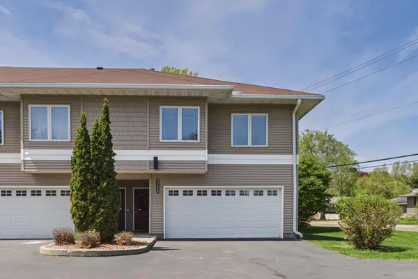 3256 Old Highway 8, Minneapolis, MN 55418