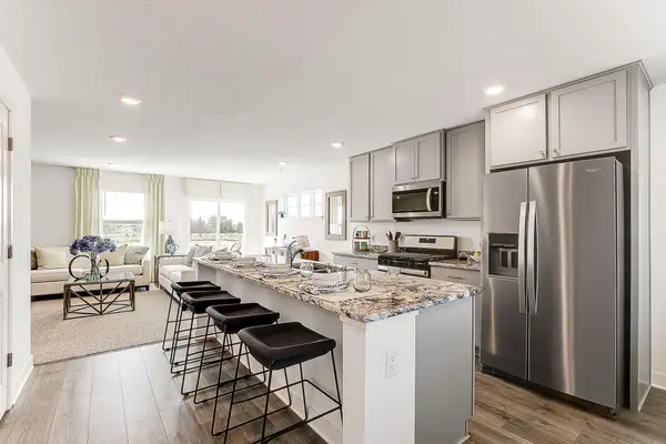 6733 Hinterland Trail S, Cottage Grove, MN 55016