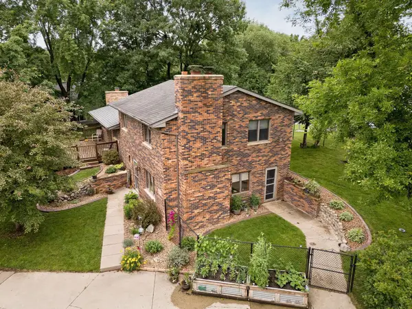 2234 Bluebird Lane, Buffalo, MN 55313