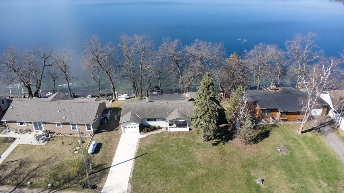 20447 624th Avenue, Litchfield, MN 55355 - #1