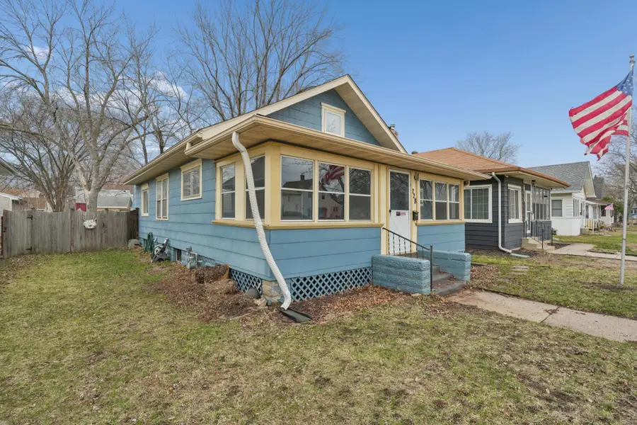 228 8th Avenue S, South Saint Paul, MN 55075 - #2