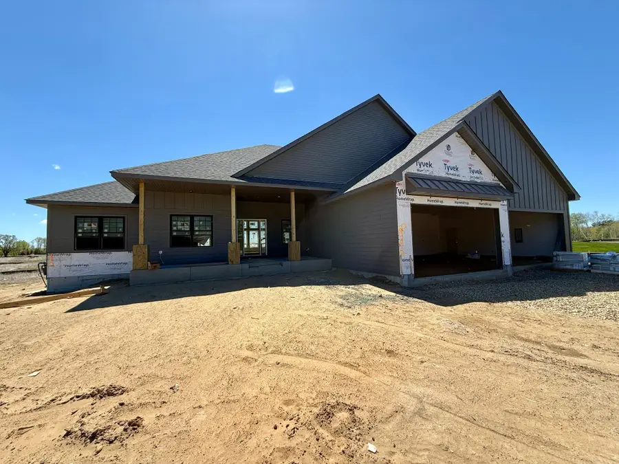 2490 179th Avenue Ne, Ham Lake, MN 55304 - #2