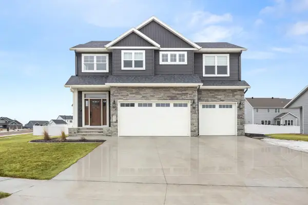 2791 Golden Valley Parkway S, Fargo, ND 58104