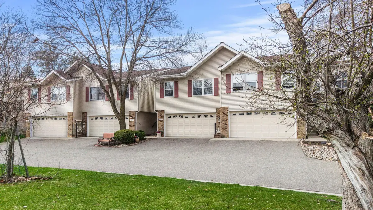 4211 Heine Court, Eagan, MN 55122 - #1