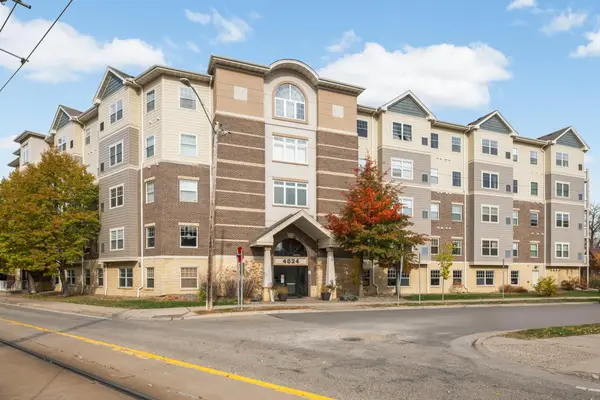 4824 E 53rd Street #410, Minneapolis, MN 55417