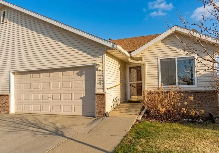 1269 Sundance Court Ne, Byron, MN 55920 - #2