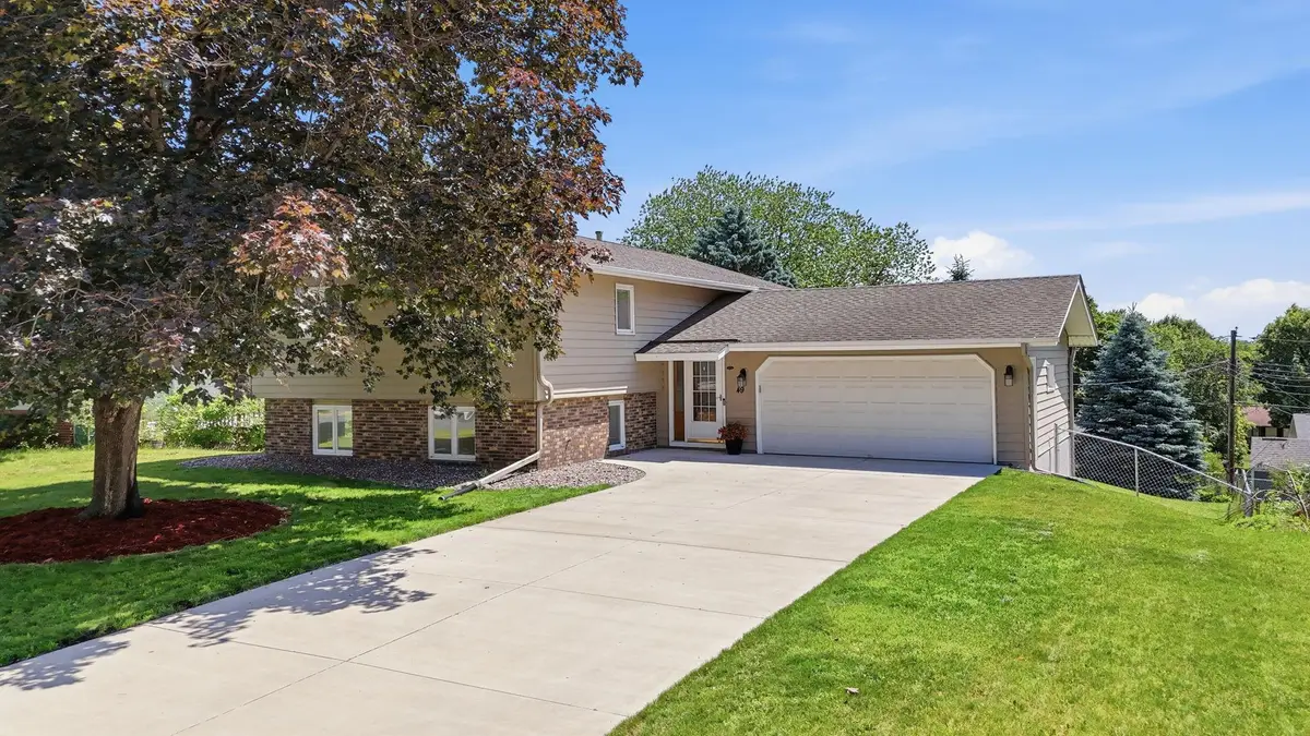 49 14th Avenue Sw, Saint Paul, MN 55112 - #1