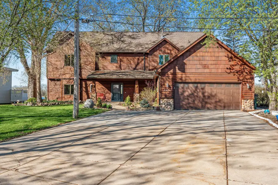 5611 Indiana Avenue N, Minneapolis, MN 55429 - #2