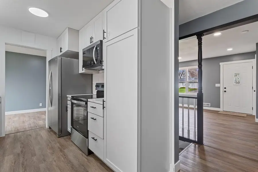 2352 Shoshone Road, Saint Paul, MN 55109 - #3