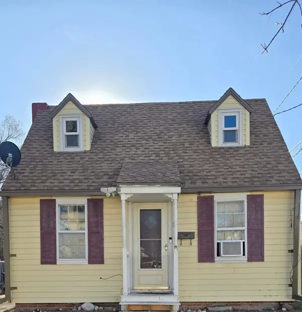 14 3rd Street E, West Fargo, ND 58078