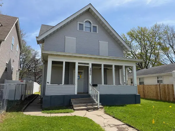 2930 Girard Avenue N, Minneapolis, MN 55411