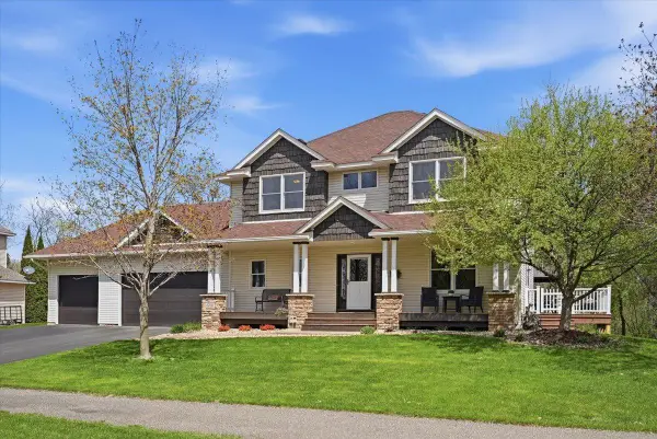 6788 210th Street N, Forest Lake, MN 55025