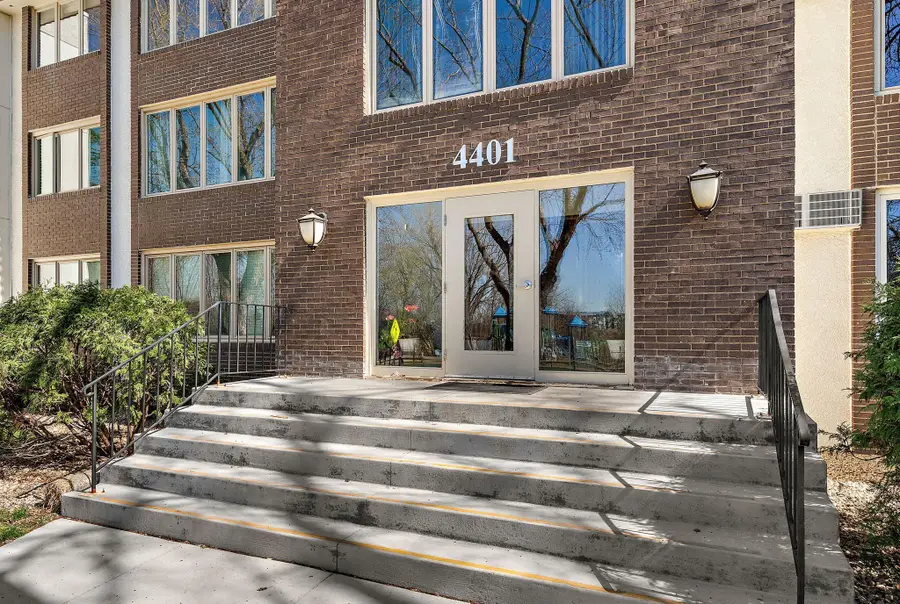 4401 Parklawn Avenue #301W, Minneapolis, MN 55435 - #2